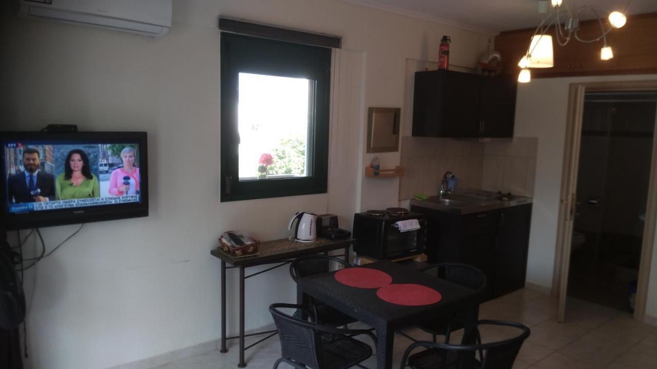 Garden Maisonnette 2-Bedrooms Sleeps 6 Adults 200M From Sandy Beach Asprovalta Exterior photo
