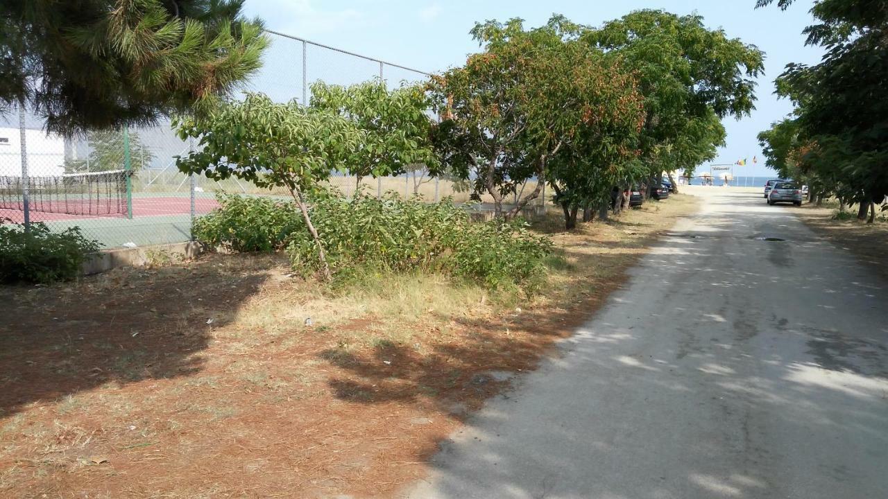 Garden Maisonnette 2-Bedrooms Sleeps 6 Adults 200M From Sandy Beach Asprovalta Exterior photo