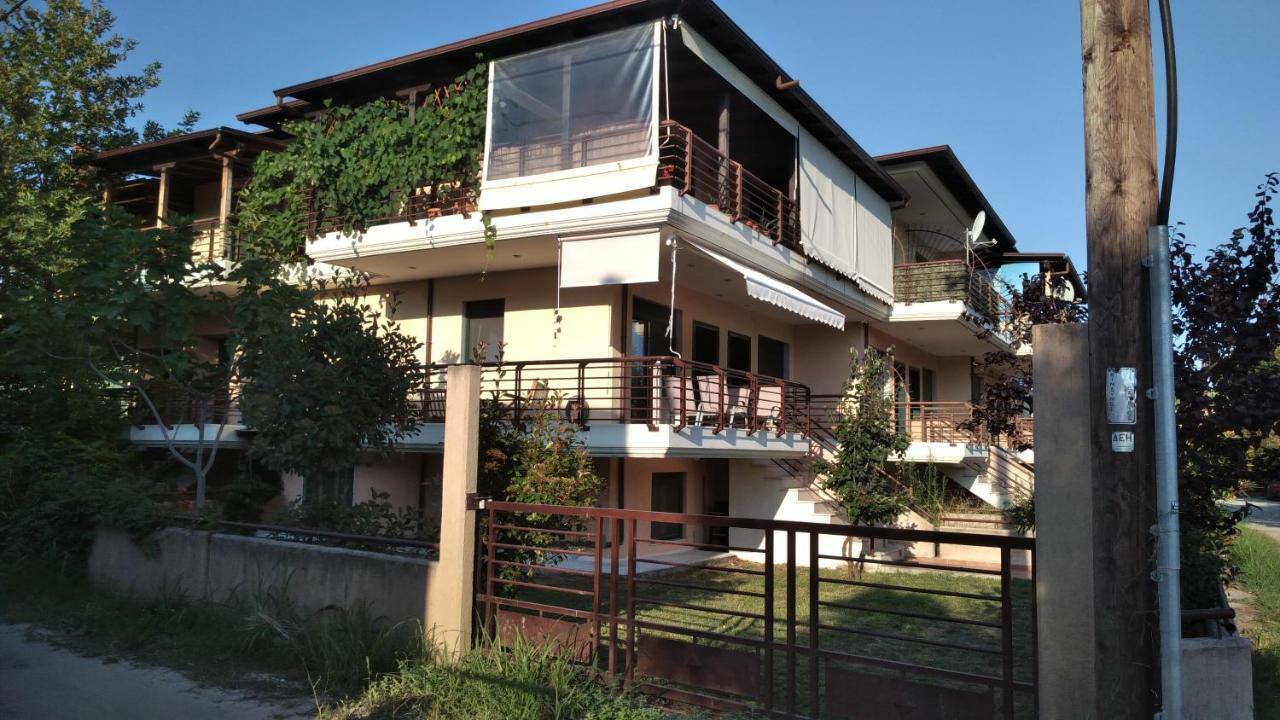Garden Maisonnette 2-Bedrooms Sleeps 6 Adults 200M From Sandy Beach Asprovalta Exterior photo