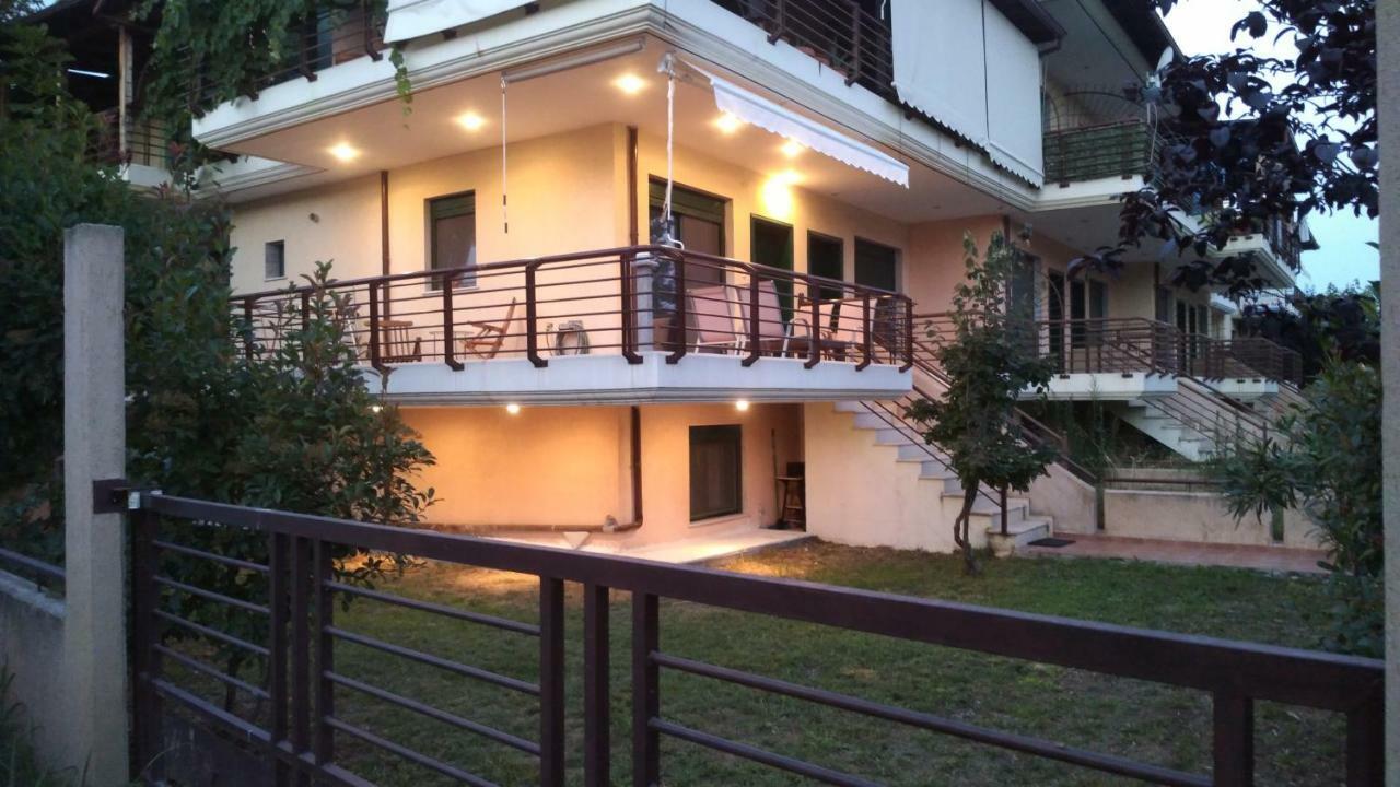 Garden Maisonnette 2-Bedrooms Sleeps 6 Adults 200M From Sandy Beach Asprovalta Exterior photo